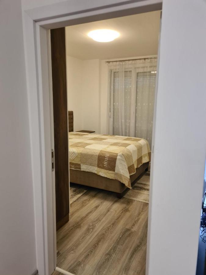 Fush Kosov Apartment Center Kosovo Polje Exterior foto